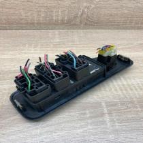 XF22 14A665 F211W1294  Electric window control switch Ford Windstar