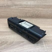 4B0820043H 5HB007604  Climate control unit Audi A6 S6 C5 4B