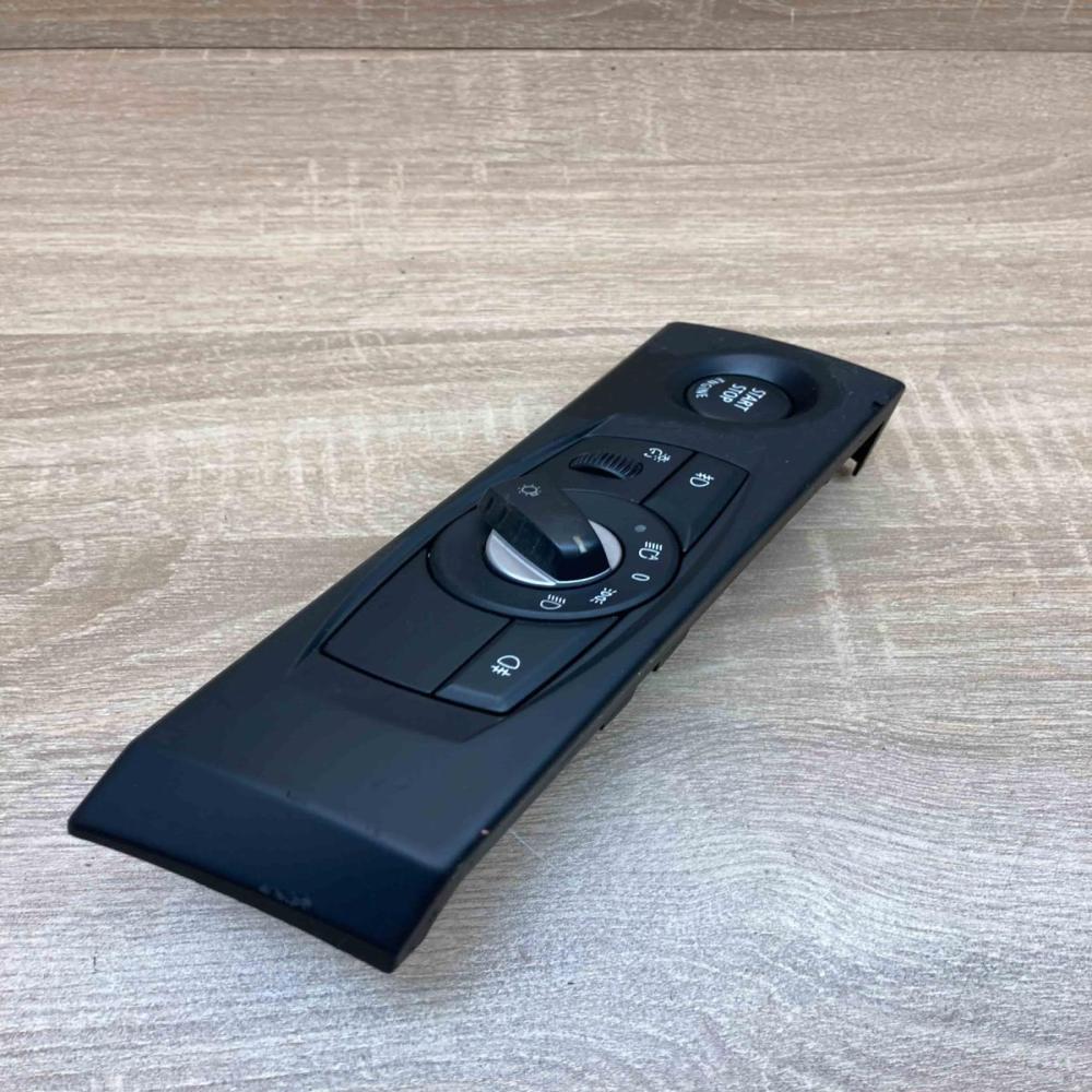 6988554 33295301  Light switch BMW 5 E60 E61