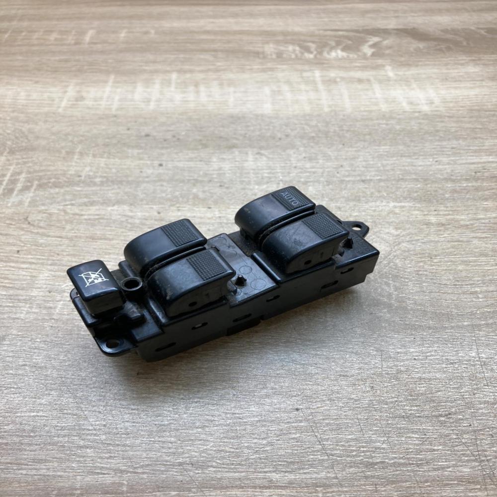 514526   Electric window control switch Mazda 6