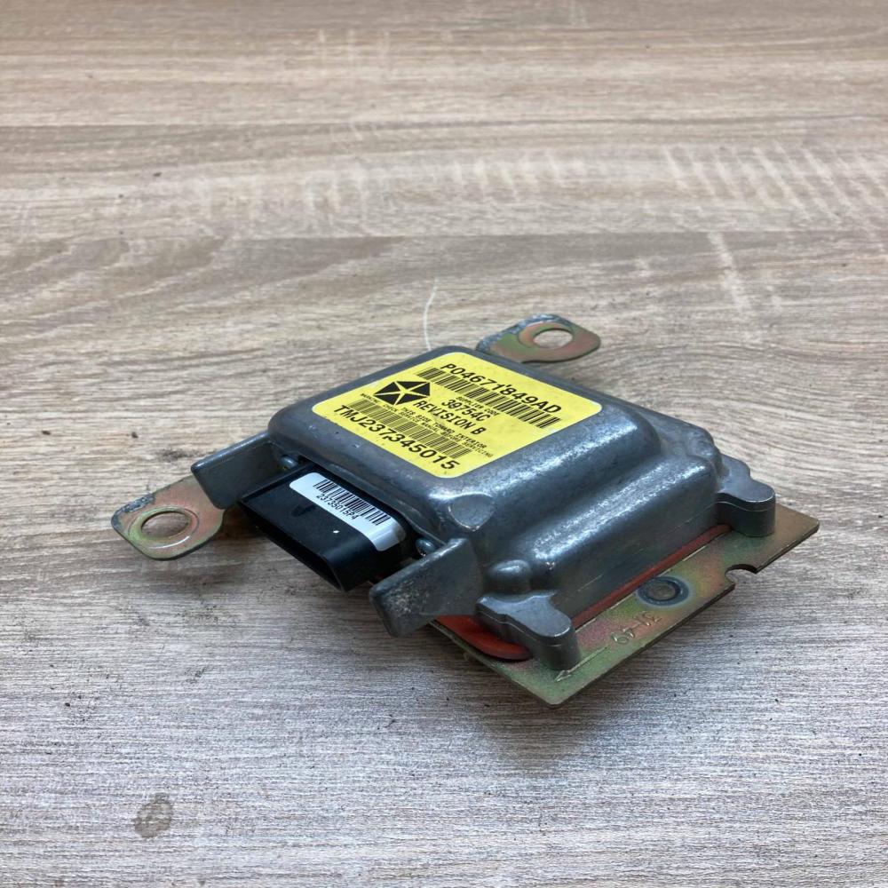 P04671849AD 39754C  Airbag control unit/module Chrysler PT Cruiser