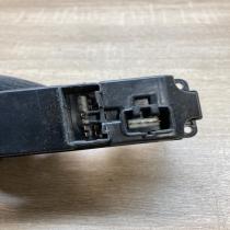 514526   Electric window control switch Mazda 6