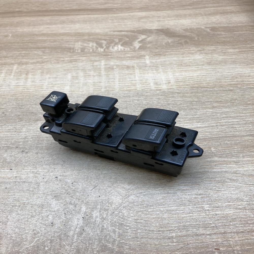 514500   Electric window control switch Mazda 6