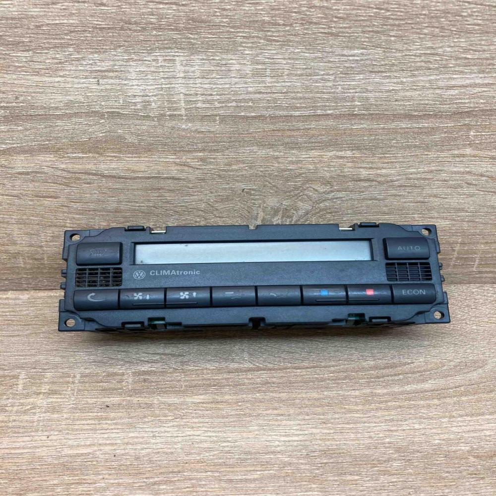 3B1907044H   Climate control unit Volkswagen PASSAT B5.5