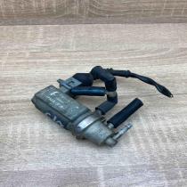 059906627A   Turbo solenoid valve Audi A6 S6 C5 4B