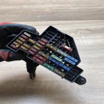 2060432585   Fuse module Audi A4 S4 B5 8D