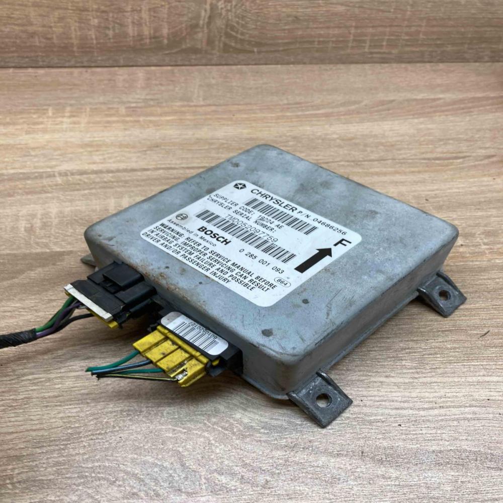 04686256 0285001093 With Plug Airbag control unit/module Chrysler Voyager