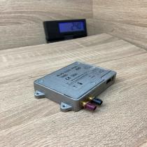 8J0035456 11661011  Aerial antenna amplifier Audi A5 8T 8F