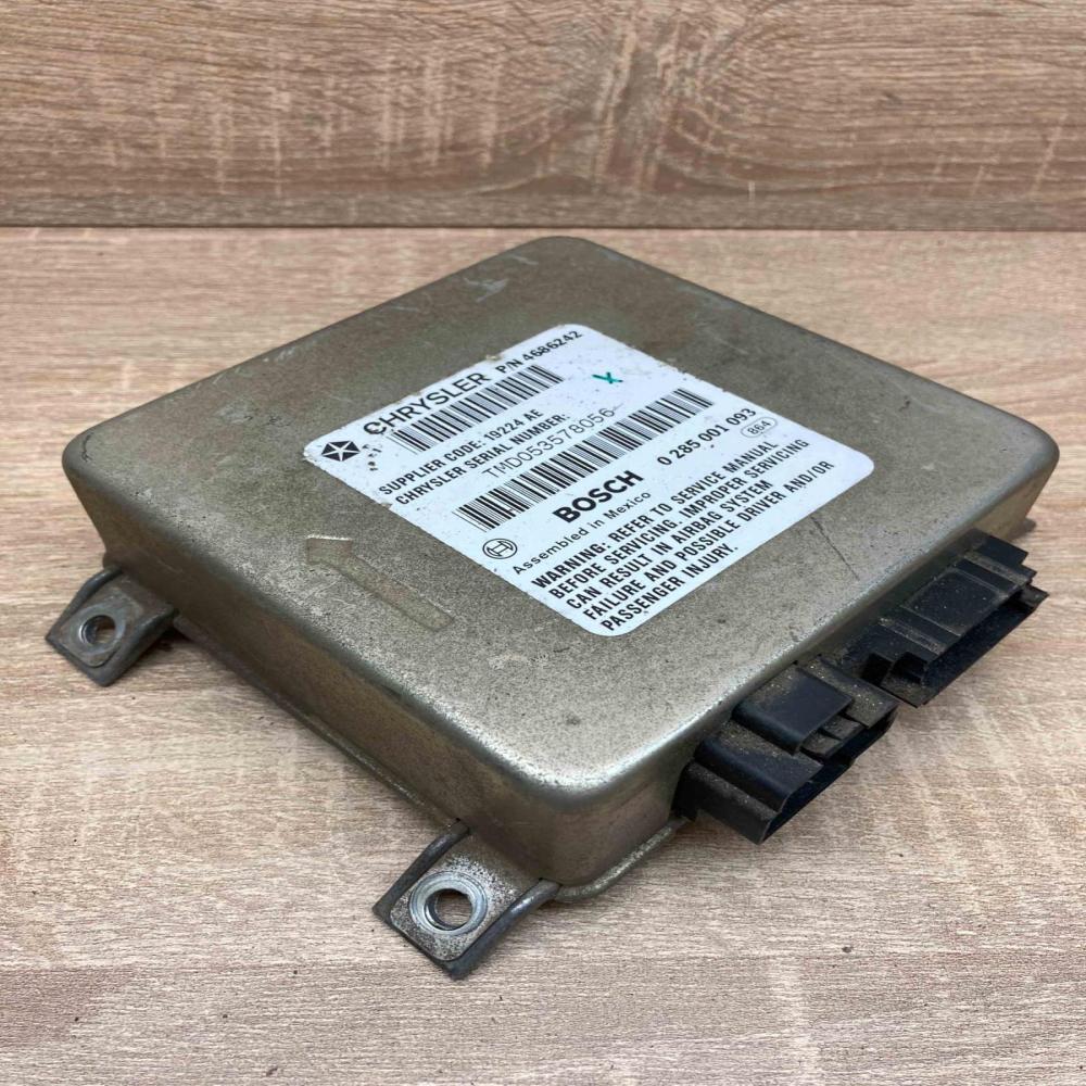 4686242 0285001093 19224AE Airbag control unit/module Chrysler Voyager