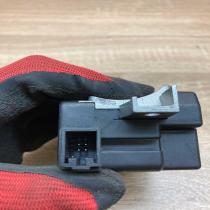 8K0905852D 033571101 Used Steering wheel lock Audi Q5 SQ5