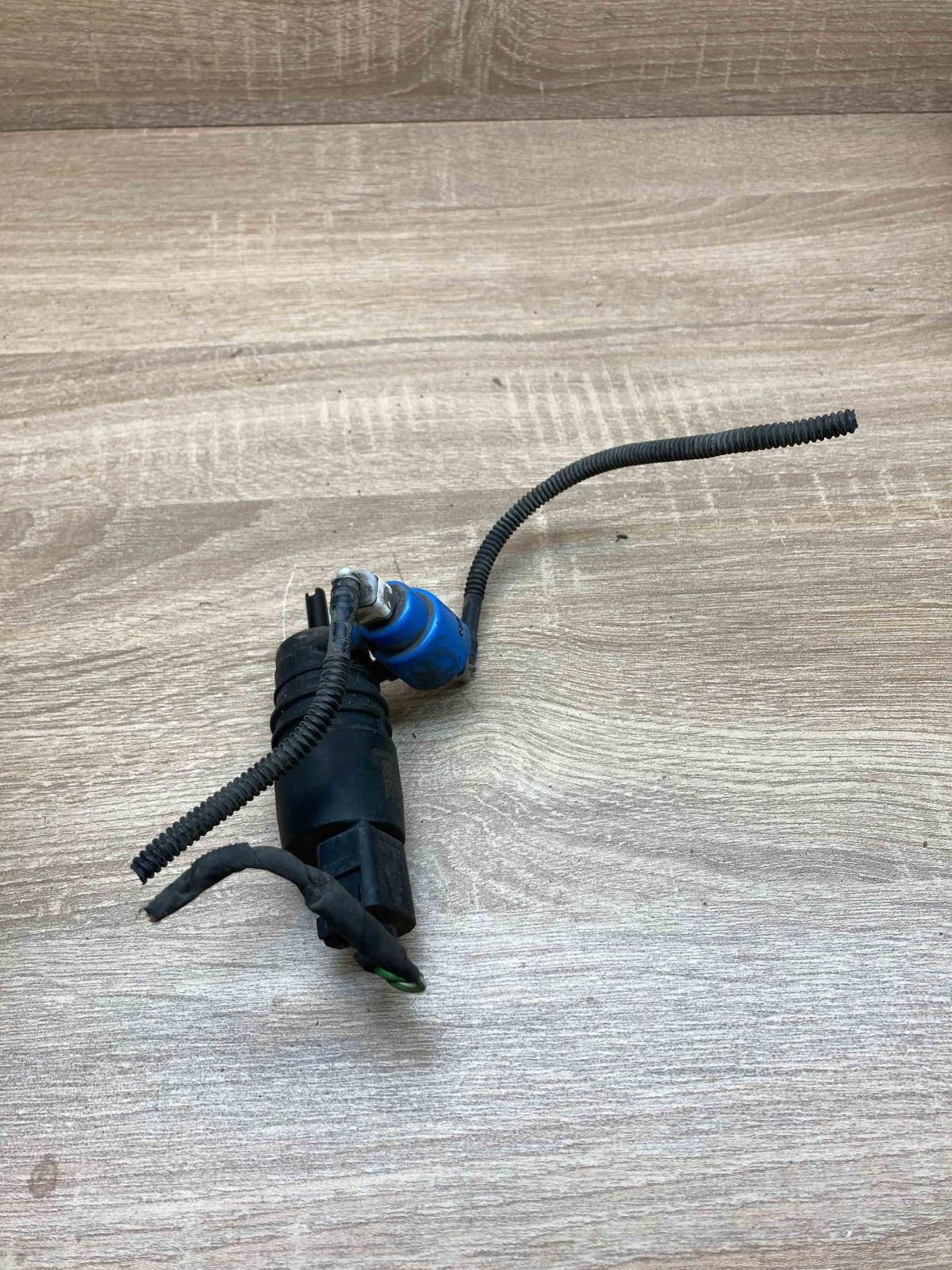 26259 20180605 8790 Windscreen/windshield washer pump Volkswagen PASSAT B5