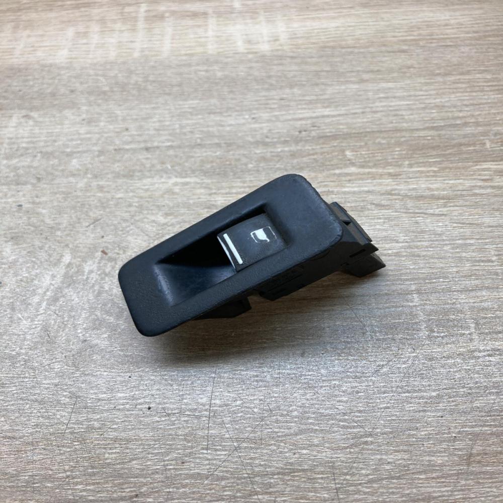 7L6959855A 7L6959851A  Electric window control switch Audi Q7 4L
