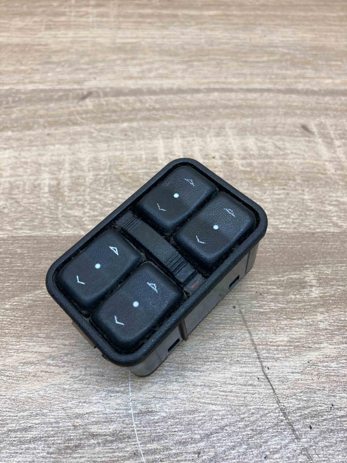 90561086 13363401  Electric window control switch Opel Astra G