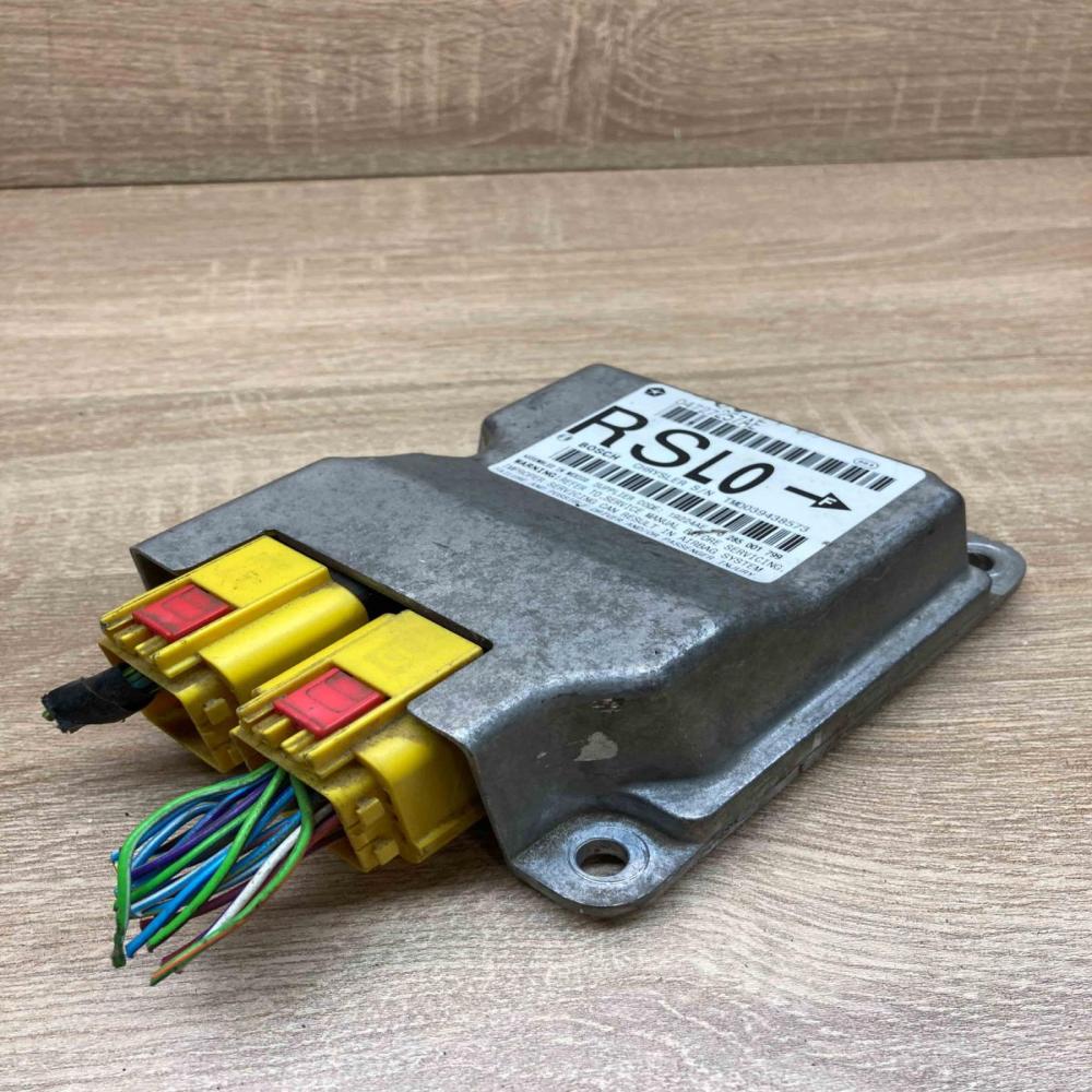 04727257AE 0285001799 RSL0 Airbag control unit/module Chrysler Town & Country IV