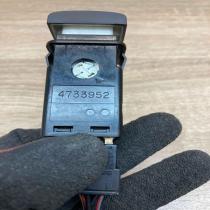 4733952   Fog light switch Saab 9-3 Ver1