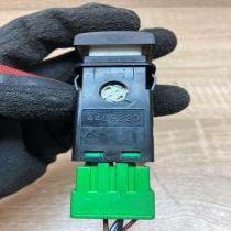 4409223   Fog light switch Saab 9-5