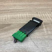 4409223   Fog light switch Saab 9-5