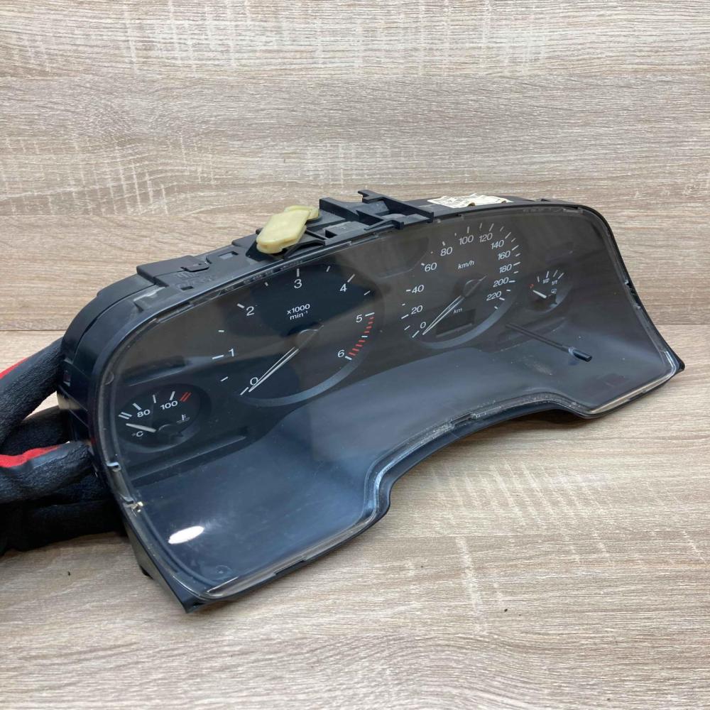 09228757 354130001 KMH Speedometer (instrument cluster) Opel Zafira A