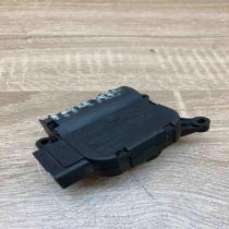 1K0907511 0132801345  Air flap motor/actuator Seat Leon (1P)