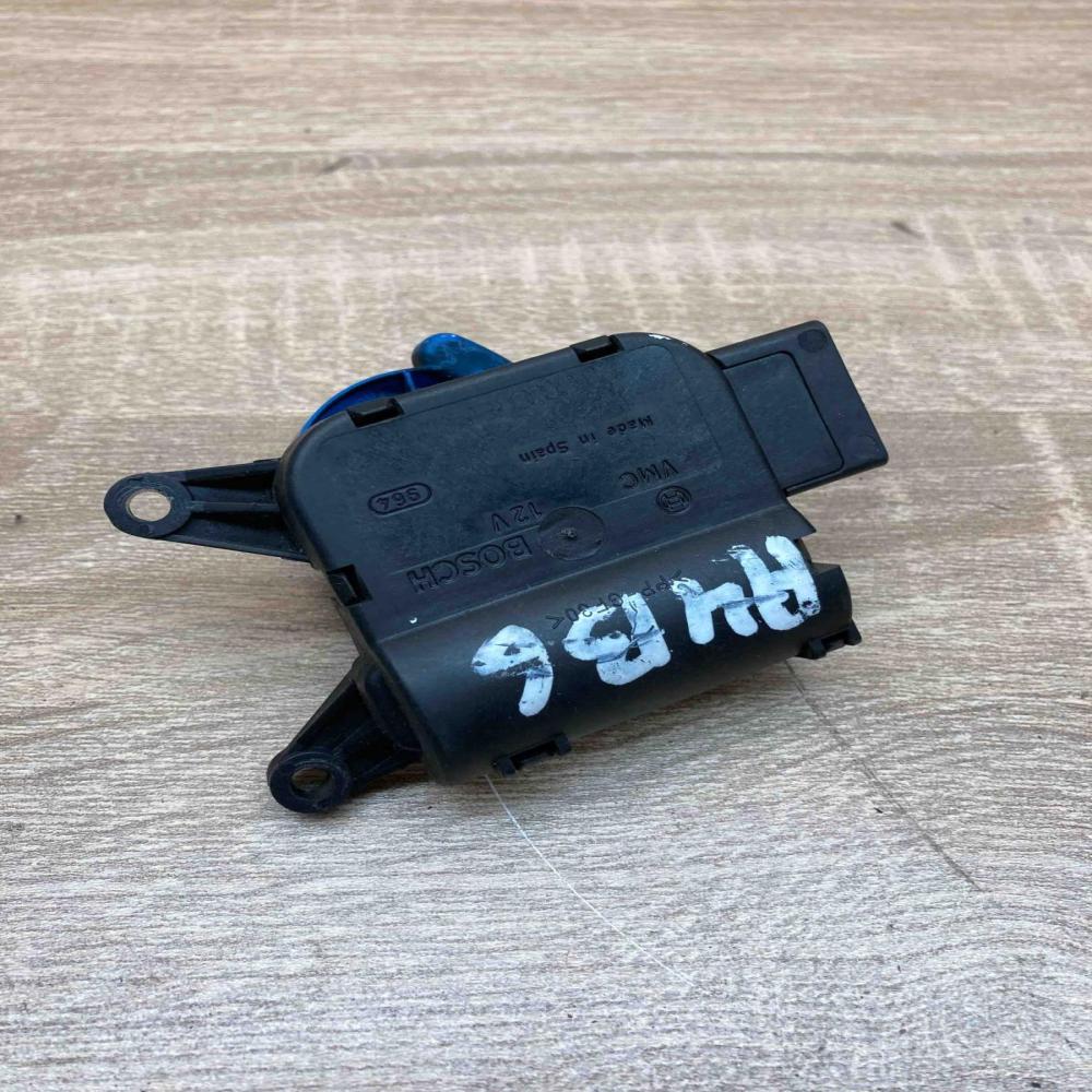 8E1820511E 0132801304  Air flap motor/actuator Audi A4 S4 B6 8E 8H