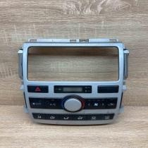 55900 44270 146430 9626  Climate control unit Toyota Avensis Verso