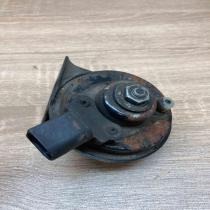 70 388 1157   Horn signal Audi A3 S3 8L