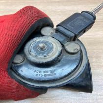 3C0951221 4D0971992  Horn signal Volkswagen PASSAT B6