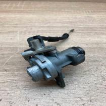 8E0827573   Tailgate exterior lock Audi A6 S6 C6 4F