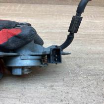 8E0827573   Tailgate exterior lock Audi A6 S6 C6 4F