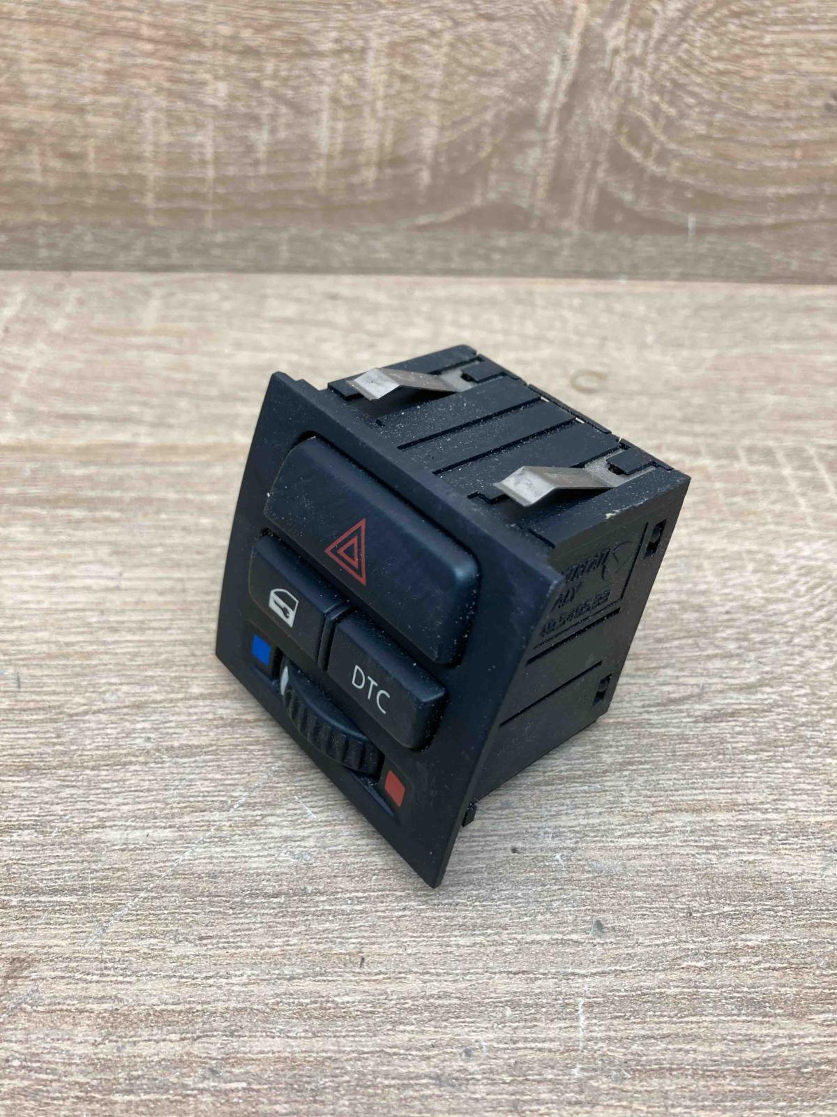 9132421   Hazard light switch BMW 3 E90 E91