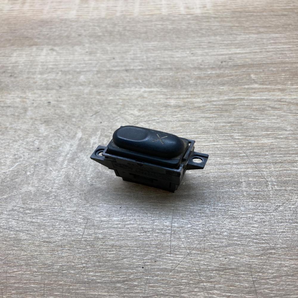 Rossana italia   Electric window control switch Renault 5