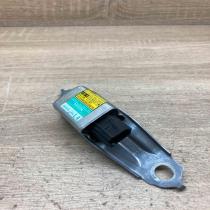 89834 47020 187900 0922  Airbag deployment crash/impact sensor Toyota Prius (XW2