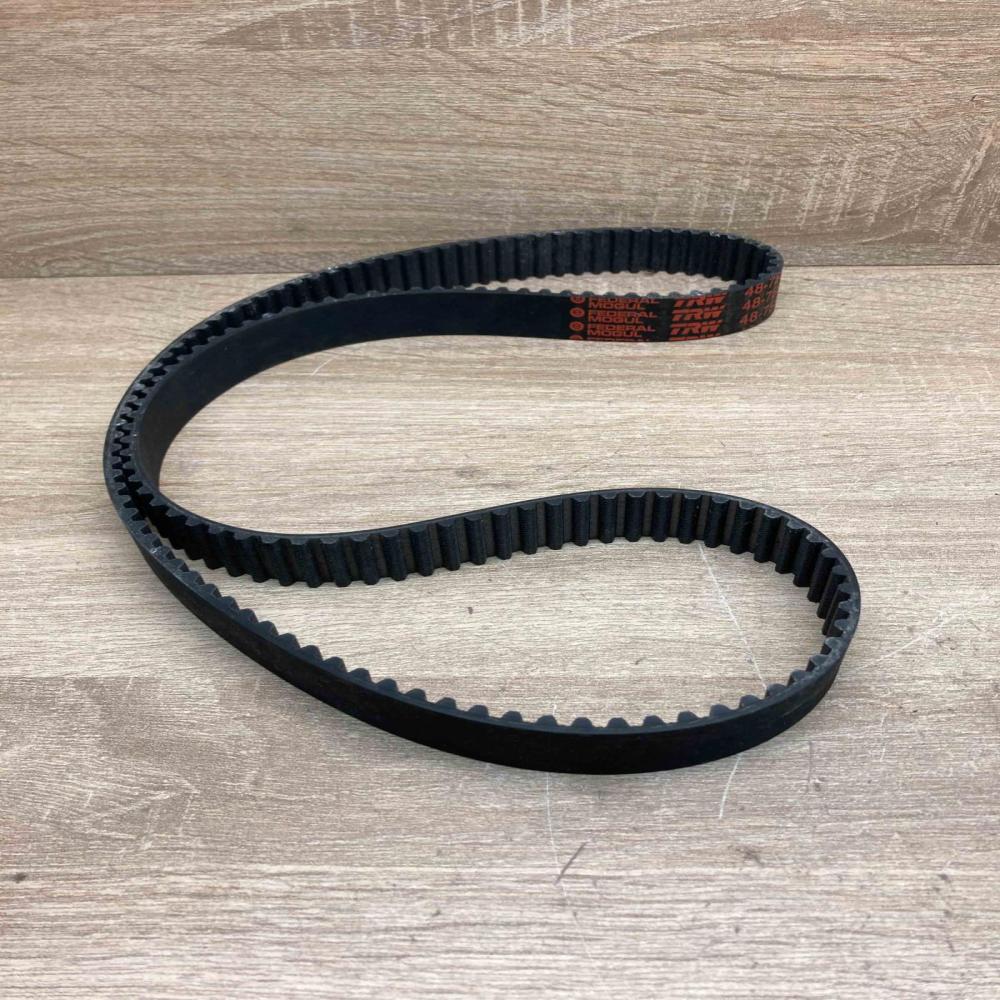 48 75807   Timing belt Mazda 323