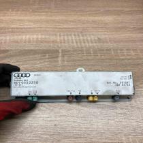 8E9035225D   Aerial antenna amplifier Audi A4 S4 B6 8E 8H
