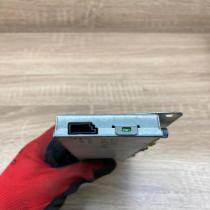 8E9035225D   Aerial antenna amplifier Audi A4 S4 B6 8E 8H