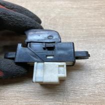 Nissan window switch   Electric window control switch Nissan Almera