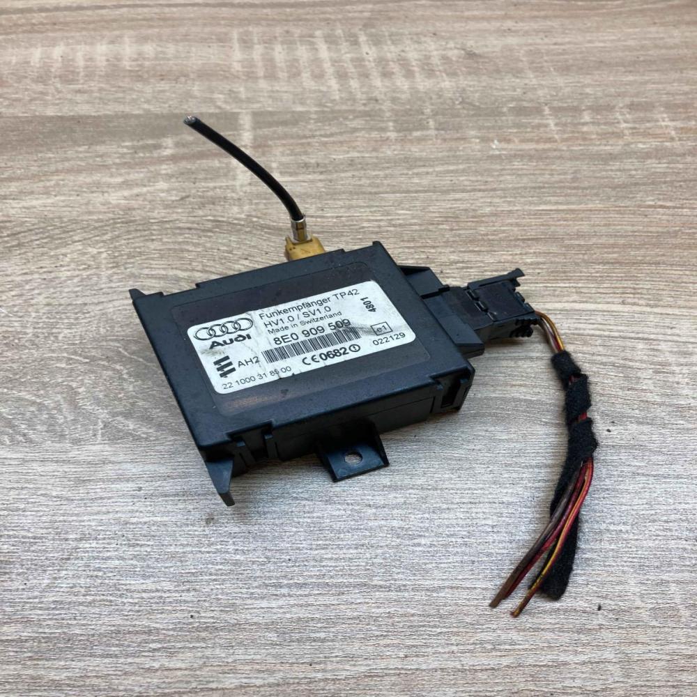 8E0909509   Auxiliary heating control unit/module Audi A4 S4 B6 8E 8H