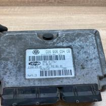 036906034CB 6160065809  Engine control unit/module ECU Skoda Fabia Mk1 (6Y)