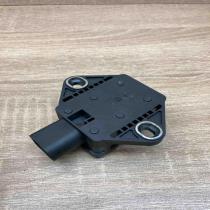 8E0907637A 0265005245  ESP acceleration yaw rate sensor Audi A4 S4 B6 8E 8H