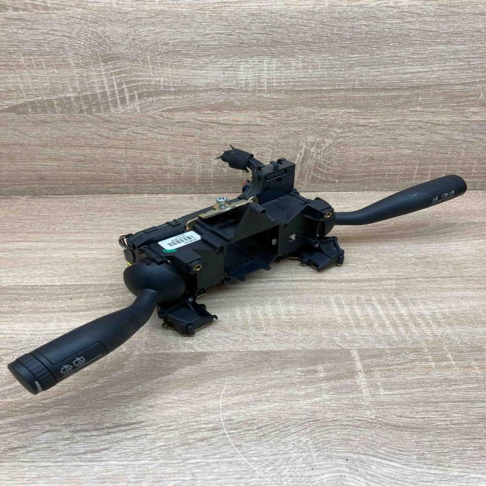 7L6953549D 7L6953503  Wiper turn signal indicator stalk/switch Volkswagen Touare