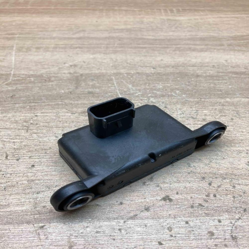 13581120 J133C26Y6E GM ESP acceleration yaw rate sensor Opel Astra J