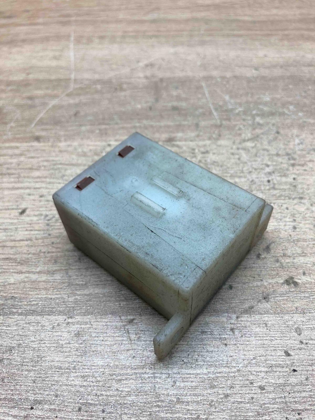 9620031880   Other relay Citroen Evasion