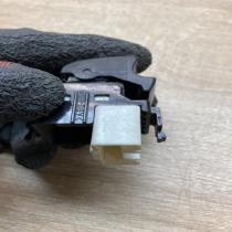 607 2D4   Electric window control switch Mazda 6