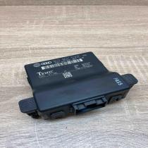 1K0907530E 1K0907951  Gateway control module Volkswagen Touran I