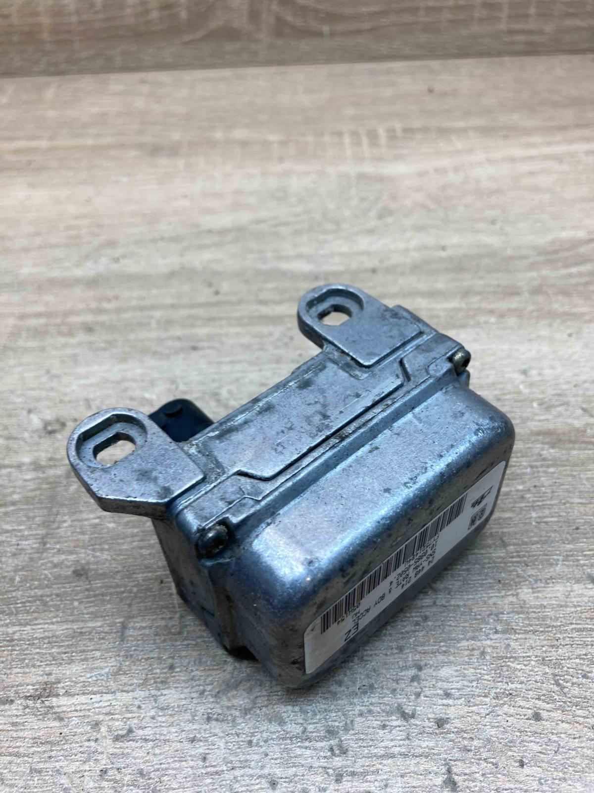 24448214 100985 0502  ESP acceleration yaw rate sensor Opel Astra H
