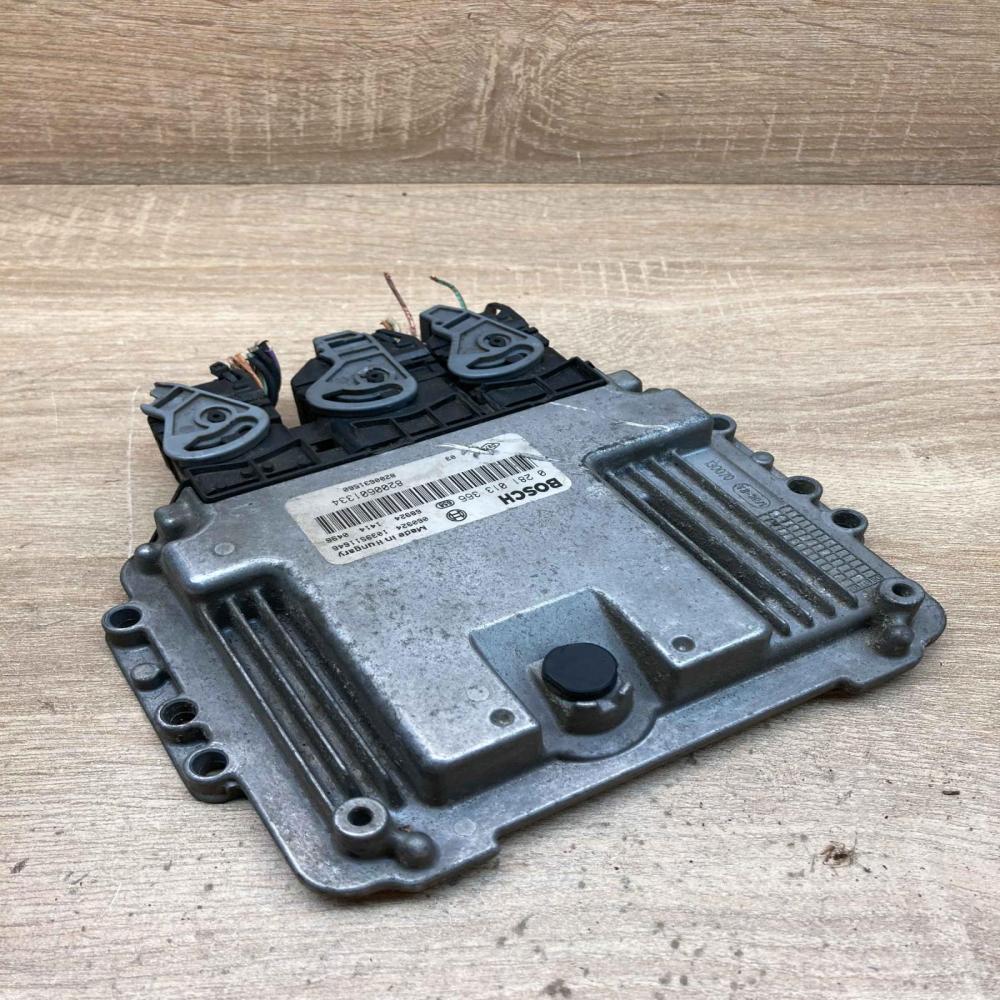 8200601334 0281013366  Engine control unit/module ECU Renault Scenic II -  Grand