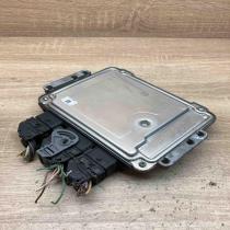 8200601334 0281013366  Engine control unit/module ECU Renault Scenic II -  Grand