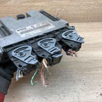 8200601334 0281013366  Engine control unit/module ECU Renault Scenic II -  Grand