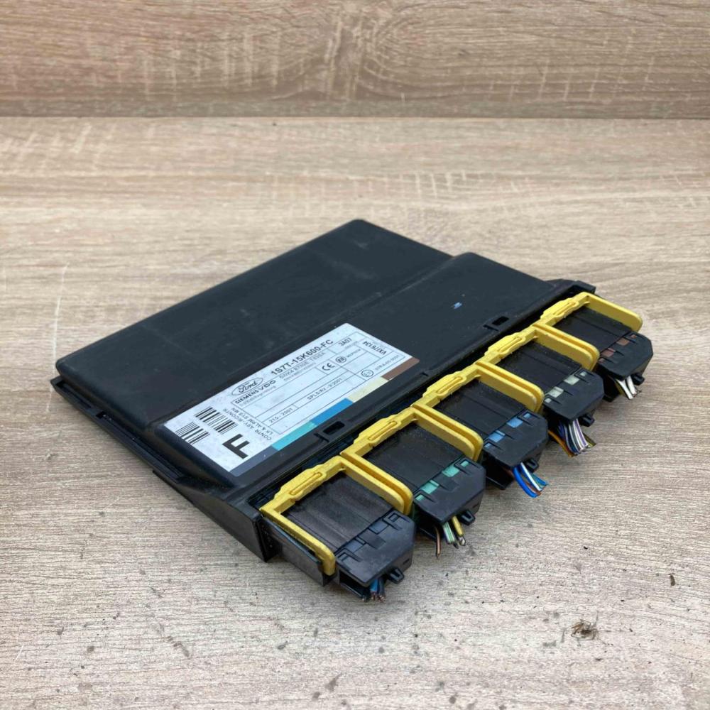 1S7T 15K600 FC 5WK48730E  Comfort/convenience module Ford Focus