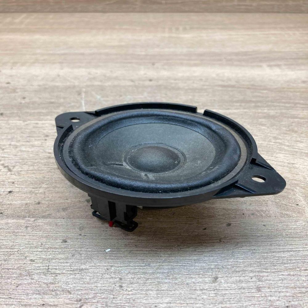8T0035416 Q31480  Front door speaker Audi A4 S4 B8 8K